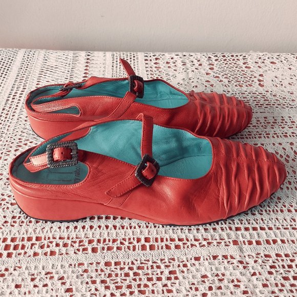 Thierry Rabotin Red Leather Georgia Slingback Size 37.5 Italy Buckle Slip-on - Picture 3 of 11